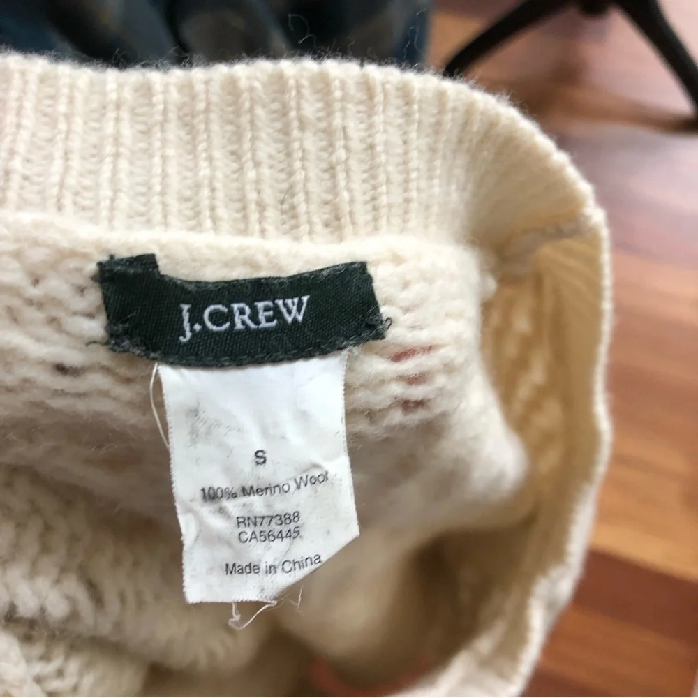 J. Crew 100% Wool Cable Knit Crewneck Sweater Size: S‎